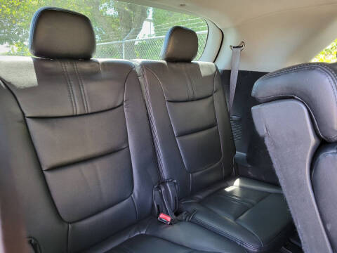 2011 Kia Sorento LX