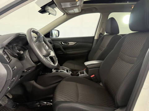 2020 Nissan Rogue