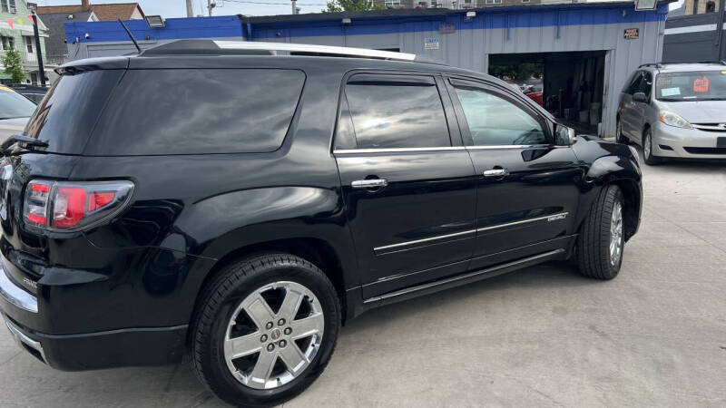 2016 GMC Acadia Denali