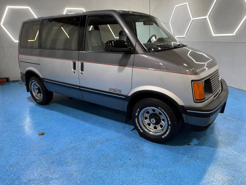 1990 Chevrolet Astro