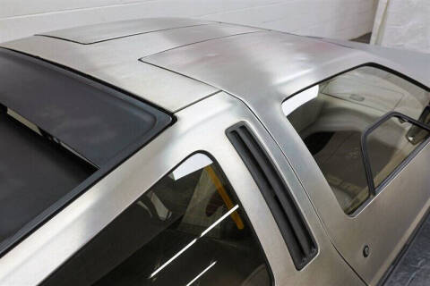 1982 DeLorean DMC-12