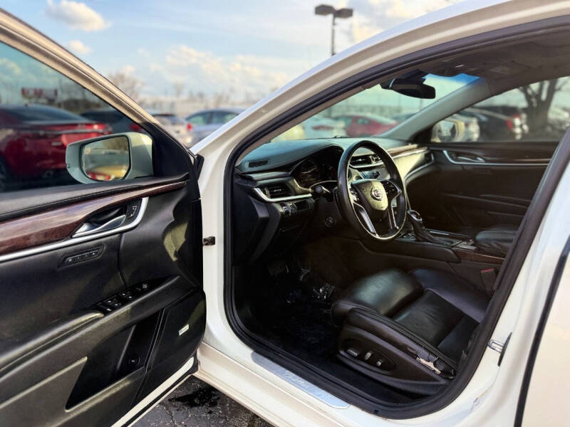 2014 Cadillac XTS Luxury Collection