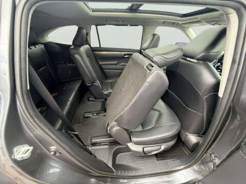 2020 Toyota Highlander Platinum