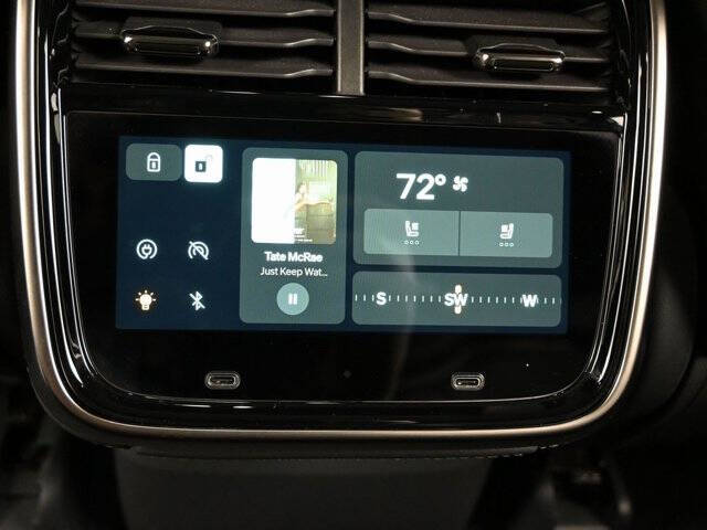 2022 Rivian R1S Launch Edition