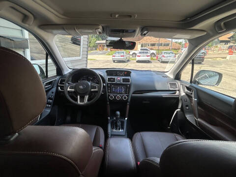 2017 Subaru Forester 2.5i Touring