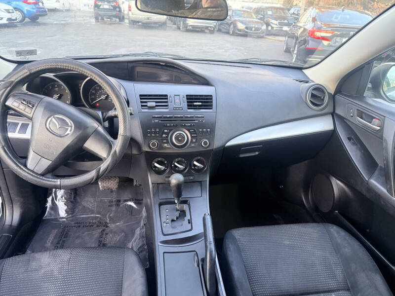 2013 Mazda MAZDA3 i SV