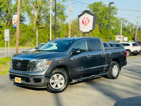 2018 Nissan Titan for sale at Y&H Auto Planet in Rensselaer NY