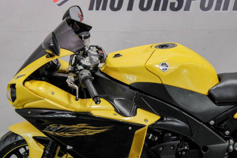 2012 Yamaha YZF-R1
