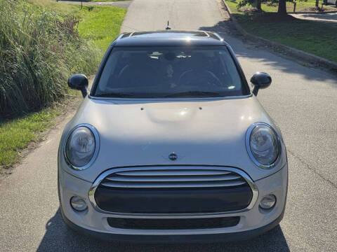 2015 MINI Hardtop 4 Door Cooper