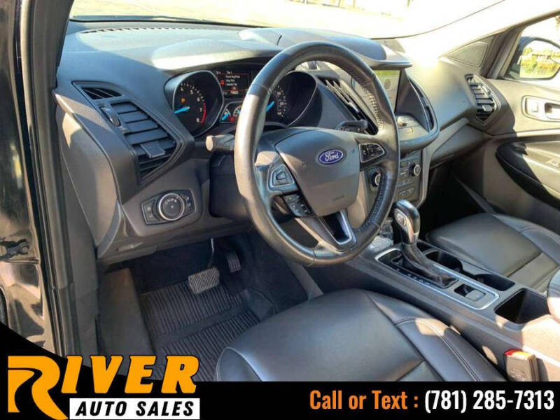 2019 Ford Escape SEL