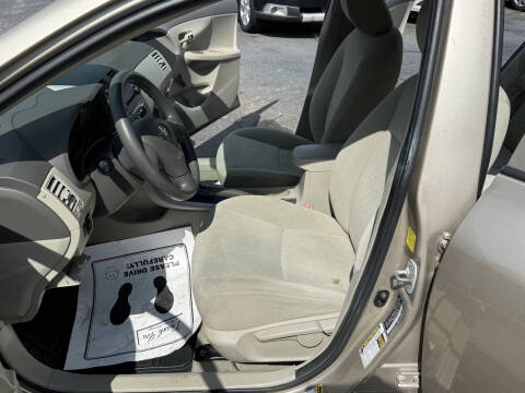 2010 Toyota Corolla LE