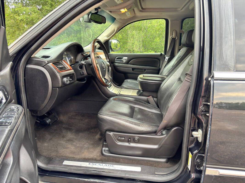 2013 Cadillac Escalade ESV Platinum Edition