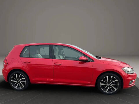 2019 Volkswagen Golf