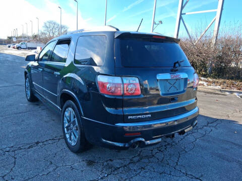 2011 GMC Acadia Denali