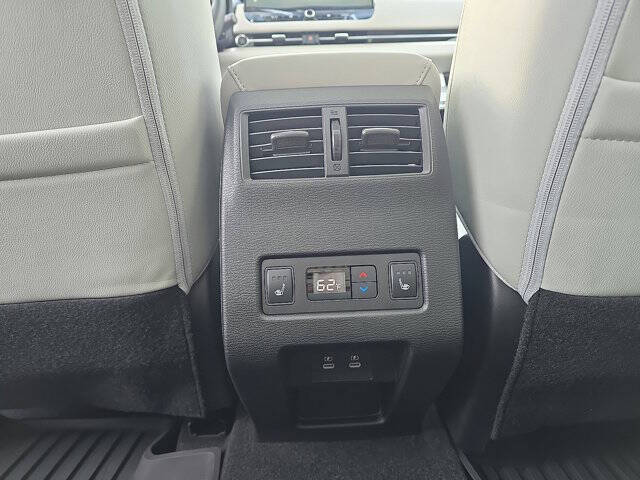 2026 Mitsubishi Outlander SEL