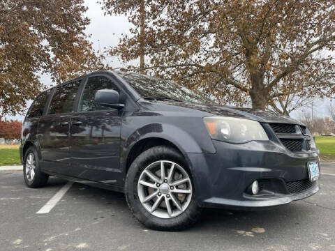 2014 Dodge Grand Caravan R/T