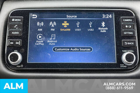 2022 Nissan Kicks SR