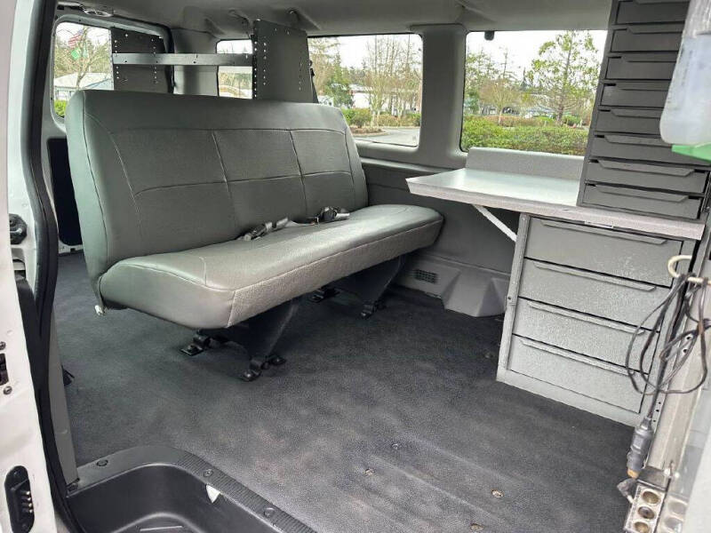 2006 Ford E-Series E-350 SD XL