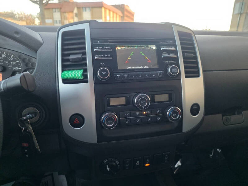 2014 Nissan Frontier SV V6