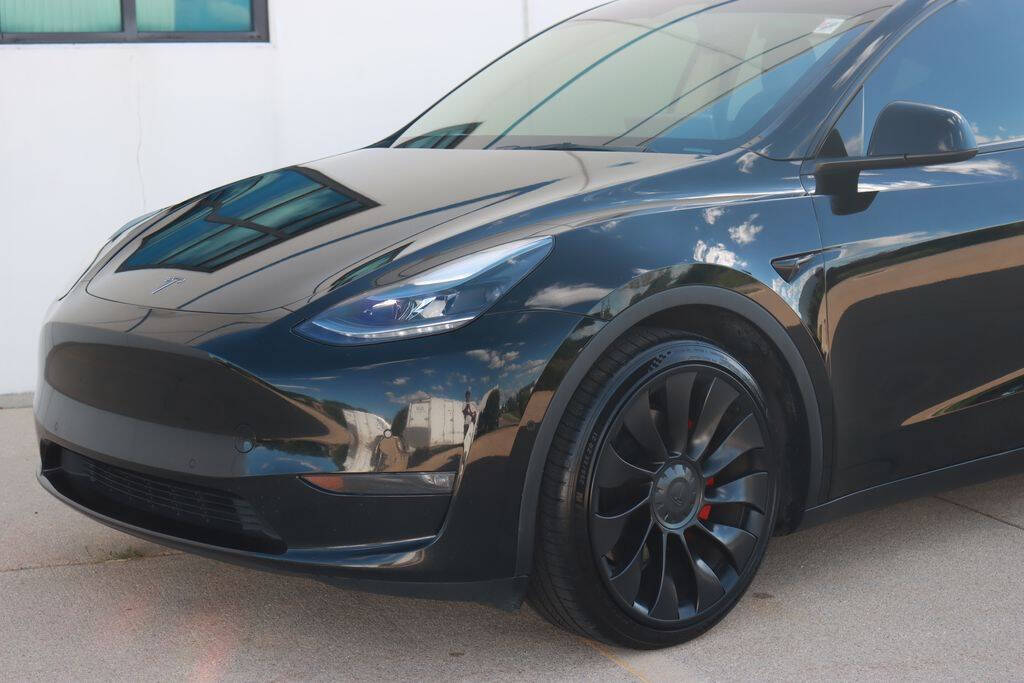 Black 2022 Tesla Model Y Performance AWD Performance 4dr Crossover 2