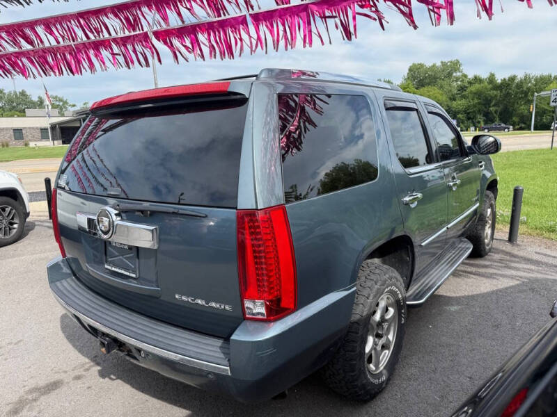 2008 Cadillac Escalade
