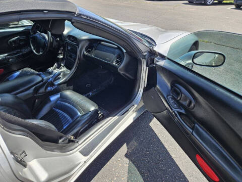 2004 Chevrolet Corvette