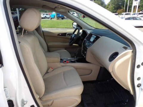 2017 Nissan Pathfinder S