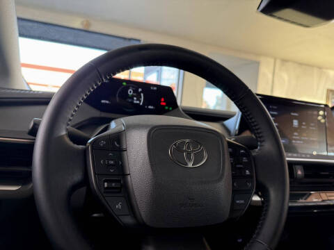 2024 Toyota Prius LE