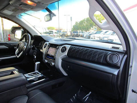 2014 Toyota Tundra Platinum