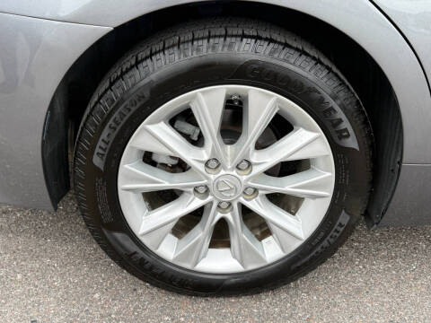 2013 Lexus ES 300h