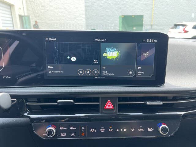 2025 Kia EV6 Light
