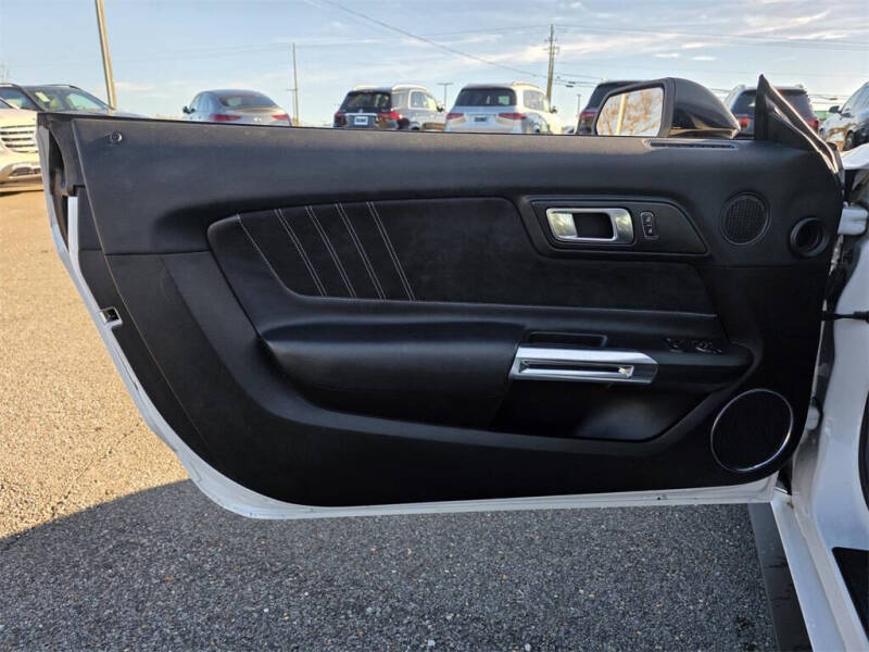 2021 Ford Mustang EcoBoost Premium