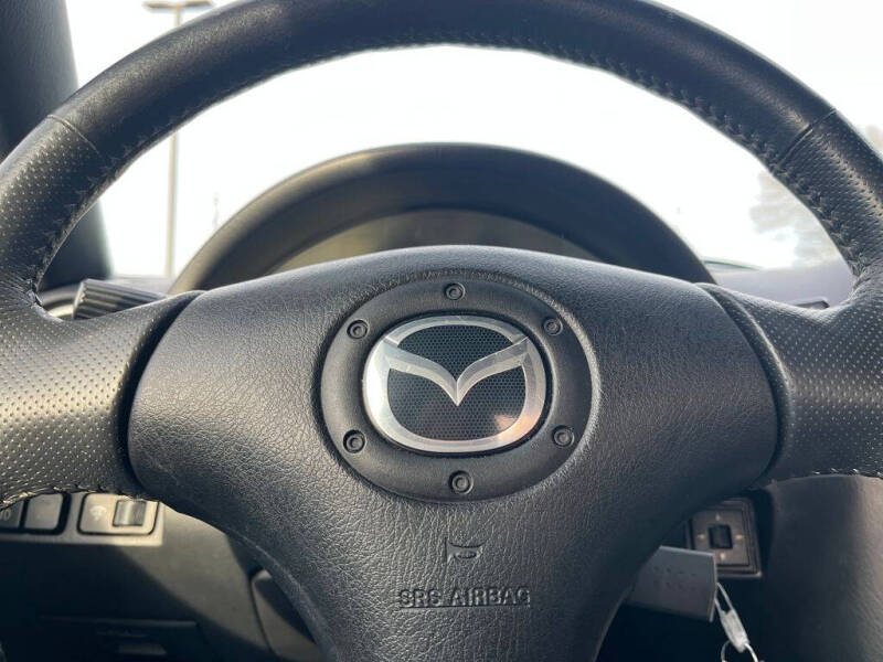 2005 Mazda MX-5 Miata LS