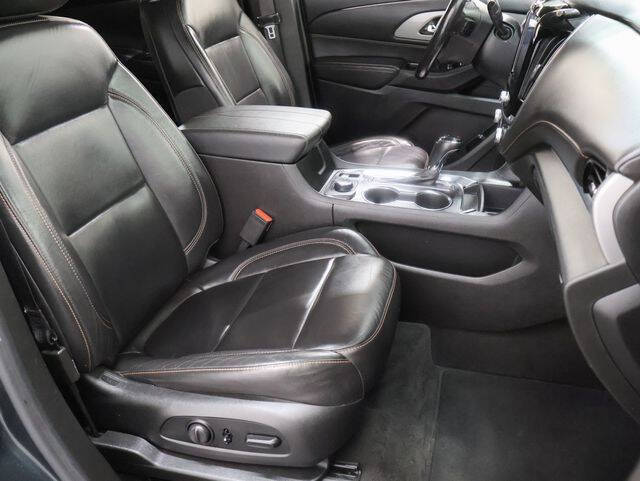 2020 Chevrolet Traverse LT Leather