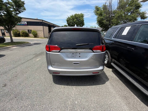 2017 Chrysler Pacifica Touring