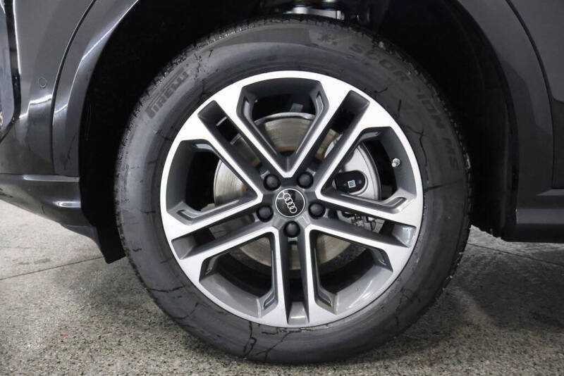 2025 Audi Q5 quattro Premium Plus TFSI