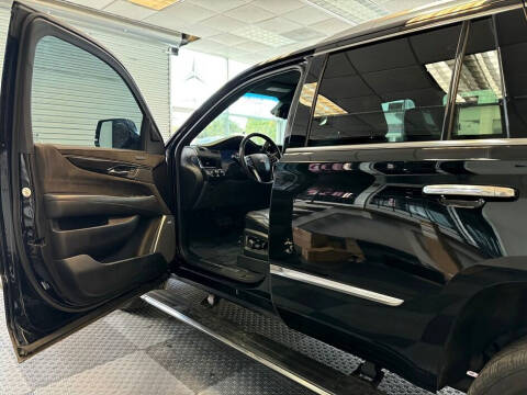 2019 Cadillac Escalade Platinum