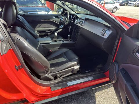 2008 Ford Mustang V6 Deluxe