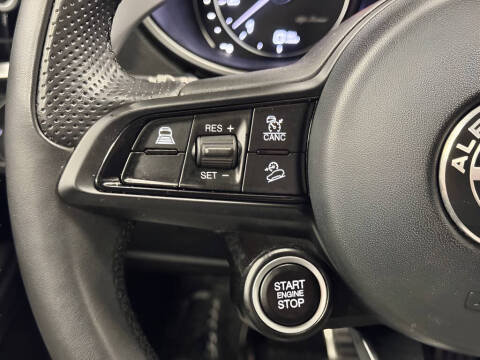 2023 Alfa Romeo Stelvio Sprint