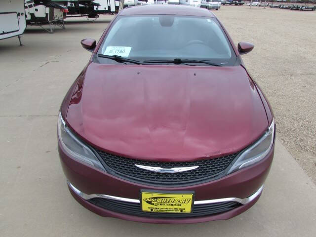 2016 Chrysler 200 Limited