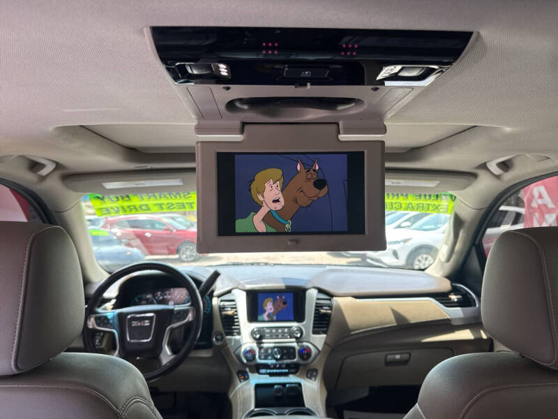 2017 GMC Yukon XL SLT