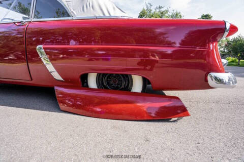 1952 Ford Crestline