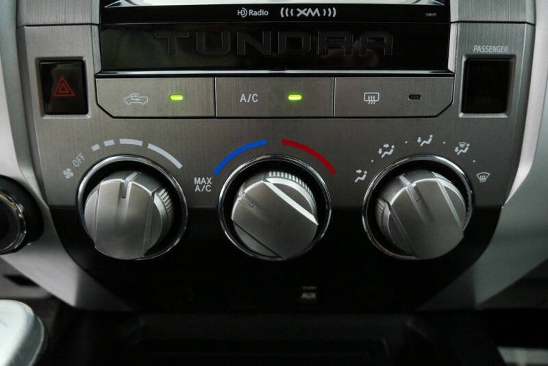 2017 Toyota Tundra SR5