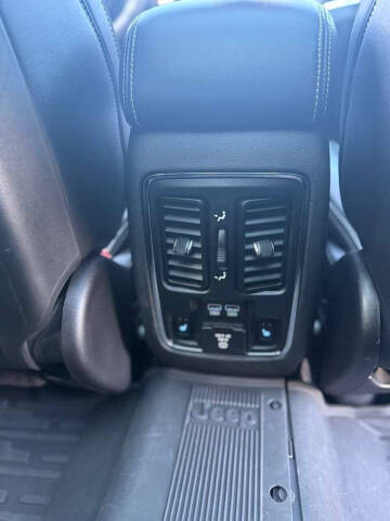 2017 Jeep Grand Cherokee SRT