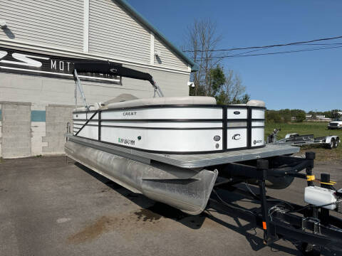 2017 Crest II 230 SLC