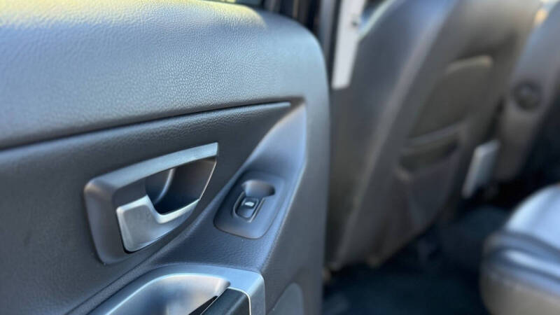 2014 Volvo XC90 3.2 Platinum