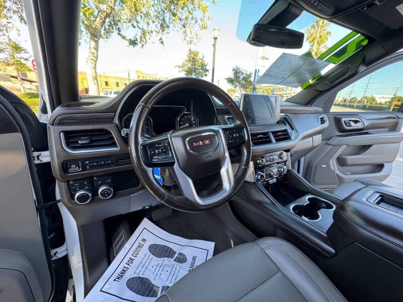 2021 GMC Yukon XL SLT