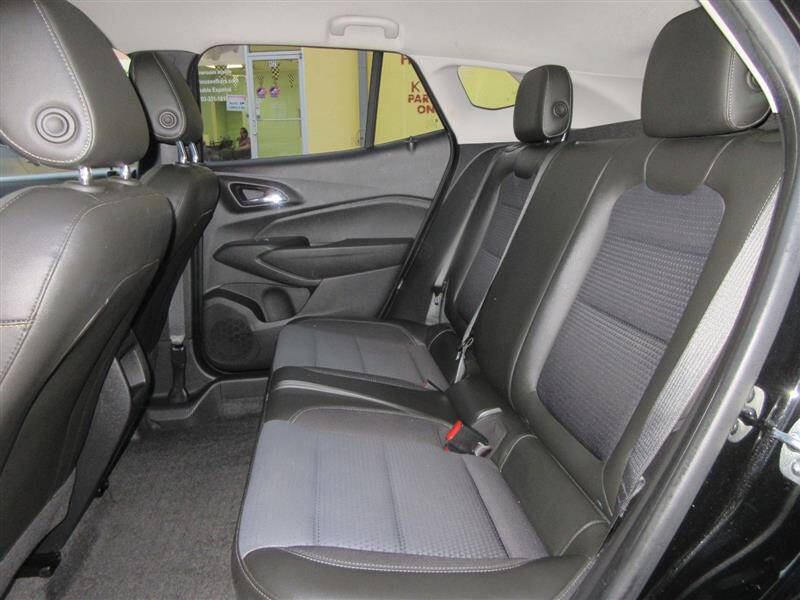 2024 Chevrolet Trax LT