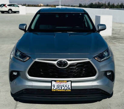 2021 Toyota Highlander LE