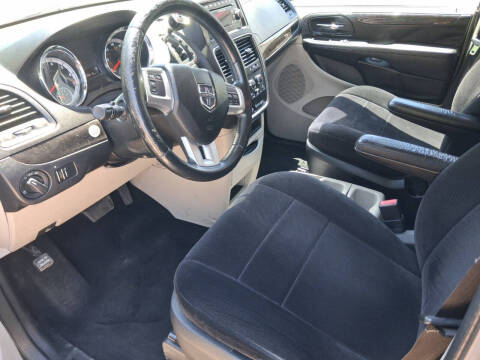 2014 Dodge Grand Caravan SE
